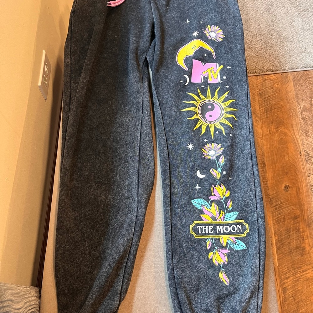 MTV Charcoal Sweatpants with Celestial and Floral Art